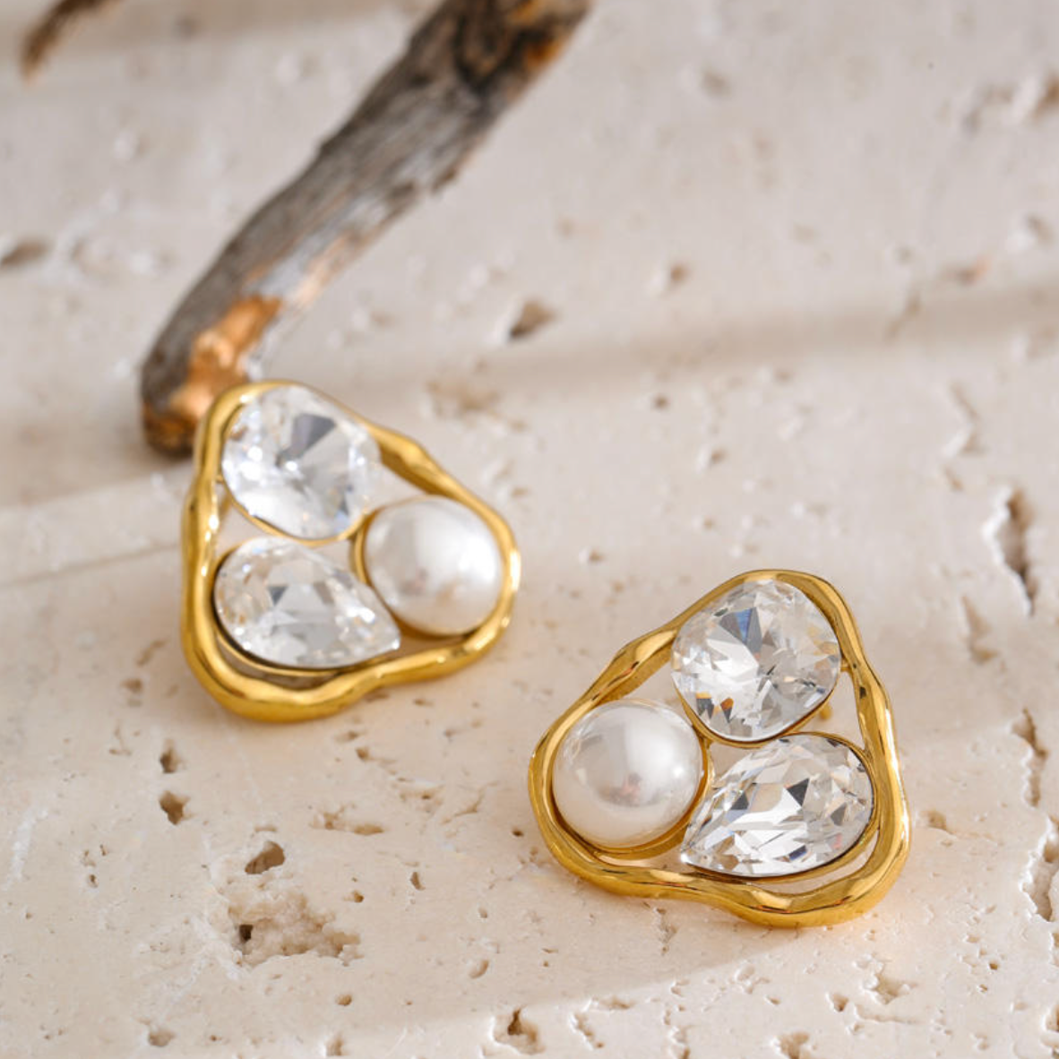 Trinity Fluid Pearl Cluster Studs