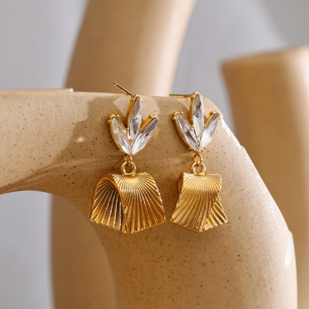 Marquise Fan & Pleated Fan Drops